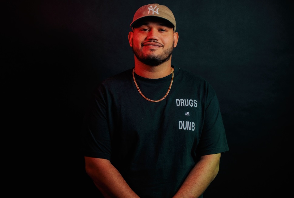 Papagayo trae hasta Tenerife la elegancia y diversidad de Jesse Calosso