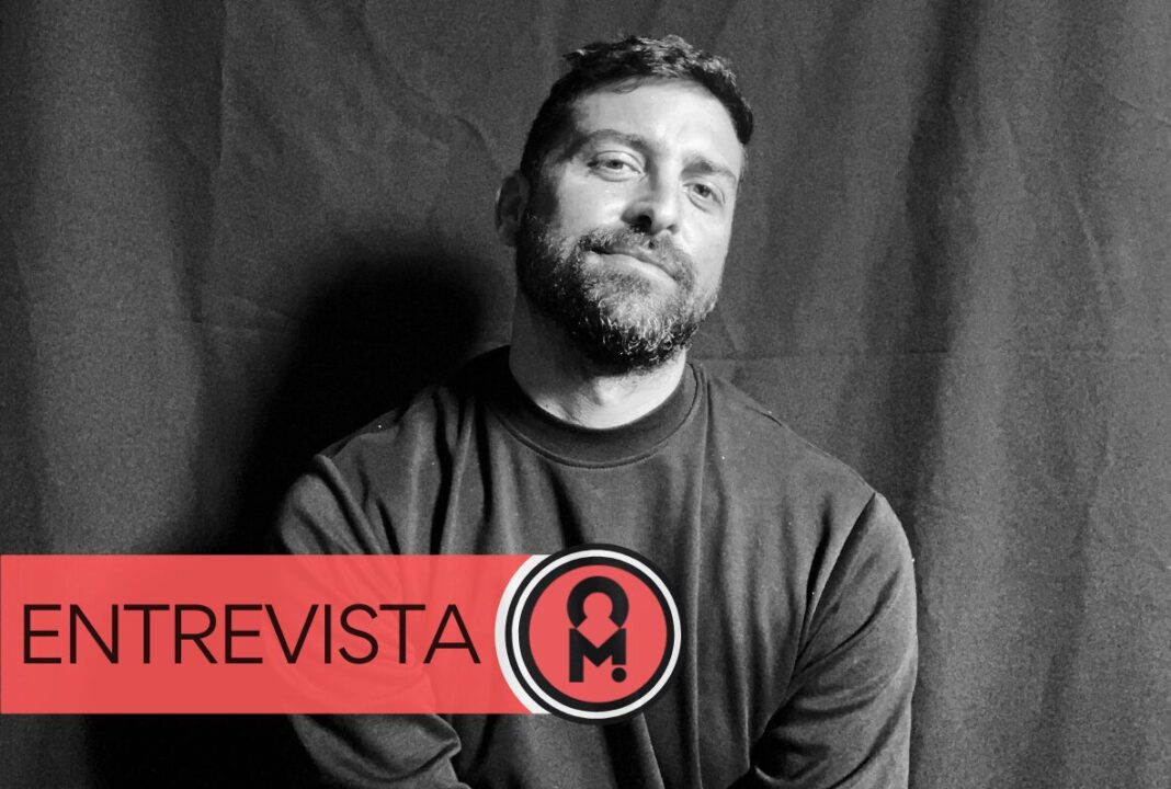 Cristóbal Tabares, ilustrador y pintor: “Me veo capaz de hacer un cómic al óleo”. Por Noé Ramón