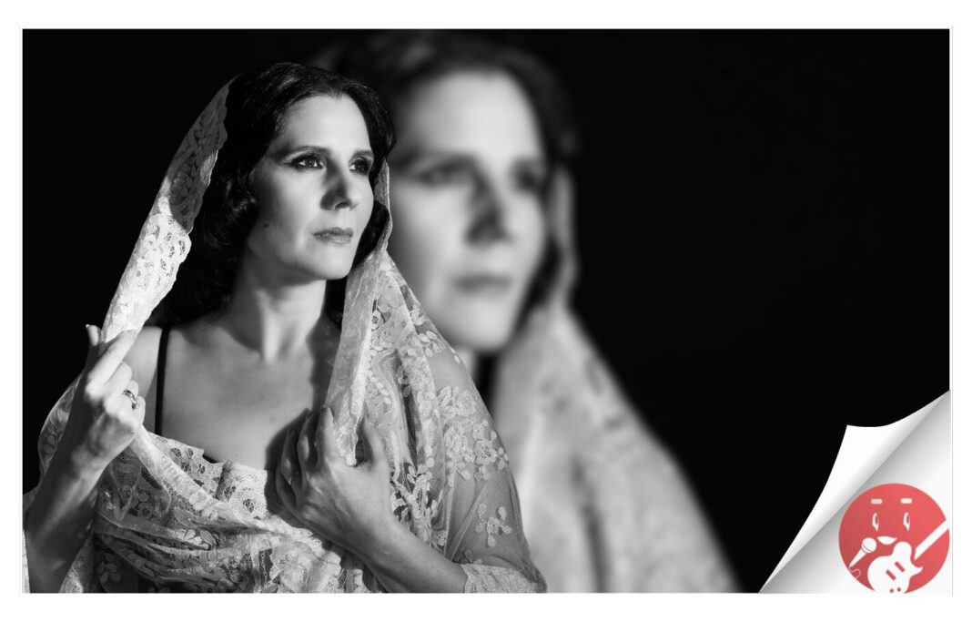 Diana Navarro trae su Canción Espiritual al Teatro Leal de La Laguna