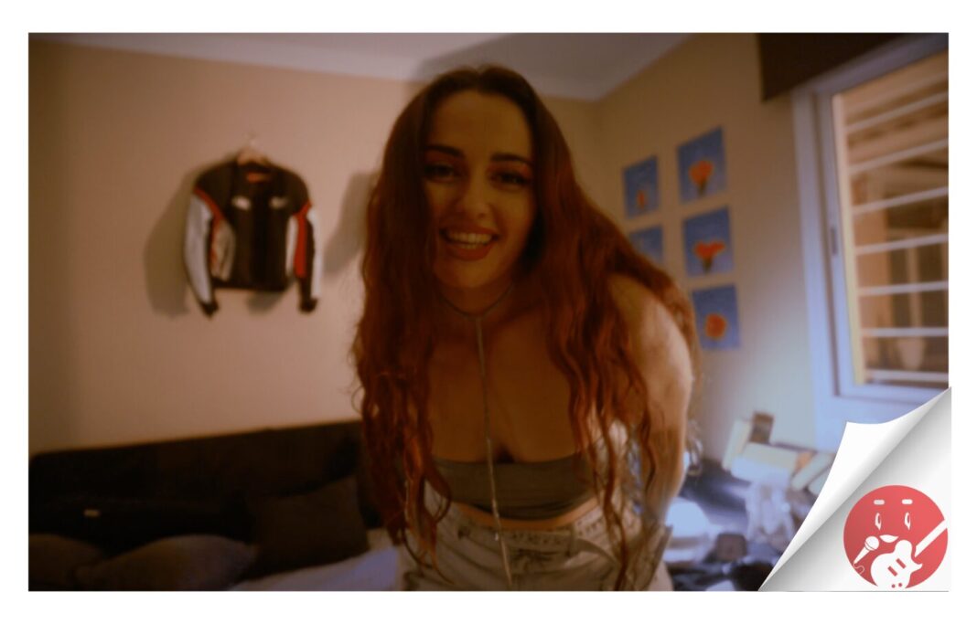 La artista canaria Caluu C. presenta FOTO BICHO un gran hit urbano