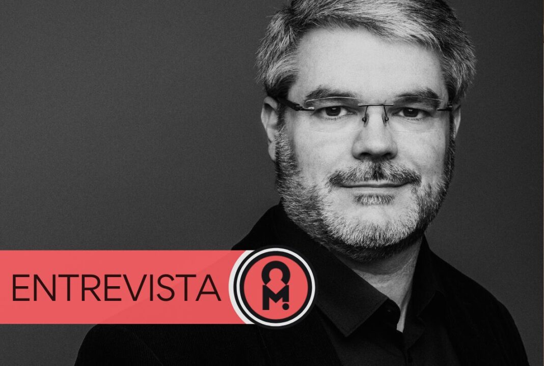 Jorge Fonte: «Es una pena que en Tenerife no haya ni una placa que recuerde el paso de The Beatles por la isla»