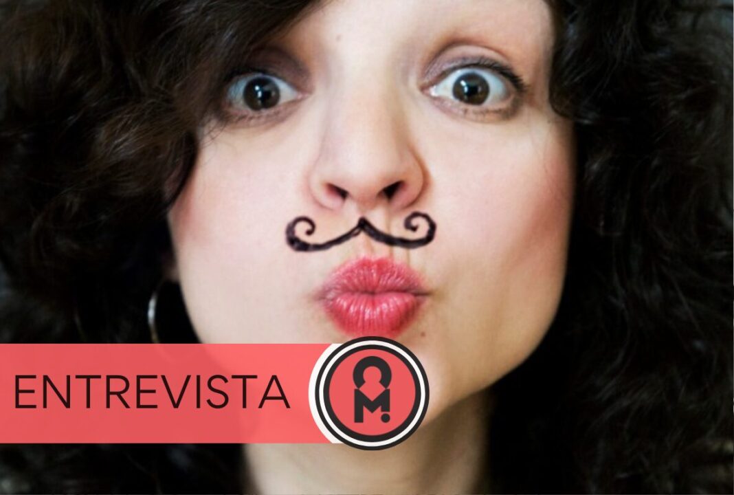 Raquel Gu, historietista: “Hay dos tipos de salones, los que están hechos ‘a lo grande’ y los de locos, locos, locos del cómic como el de Santa Cruz ”. Por Noé Ramón