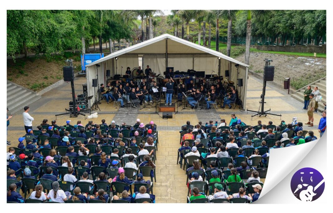 La Banda Sinfónica Municipal lleva a 700 alumnos al fascinante «Viaje de Siro»