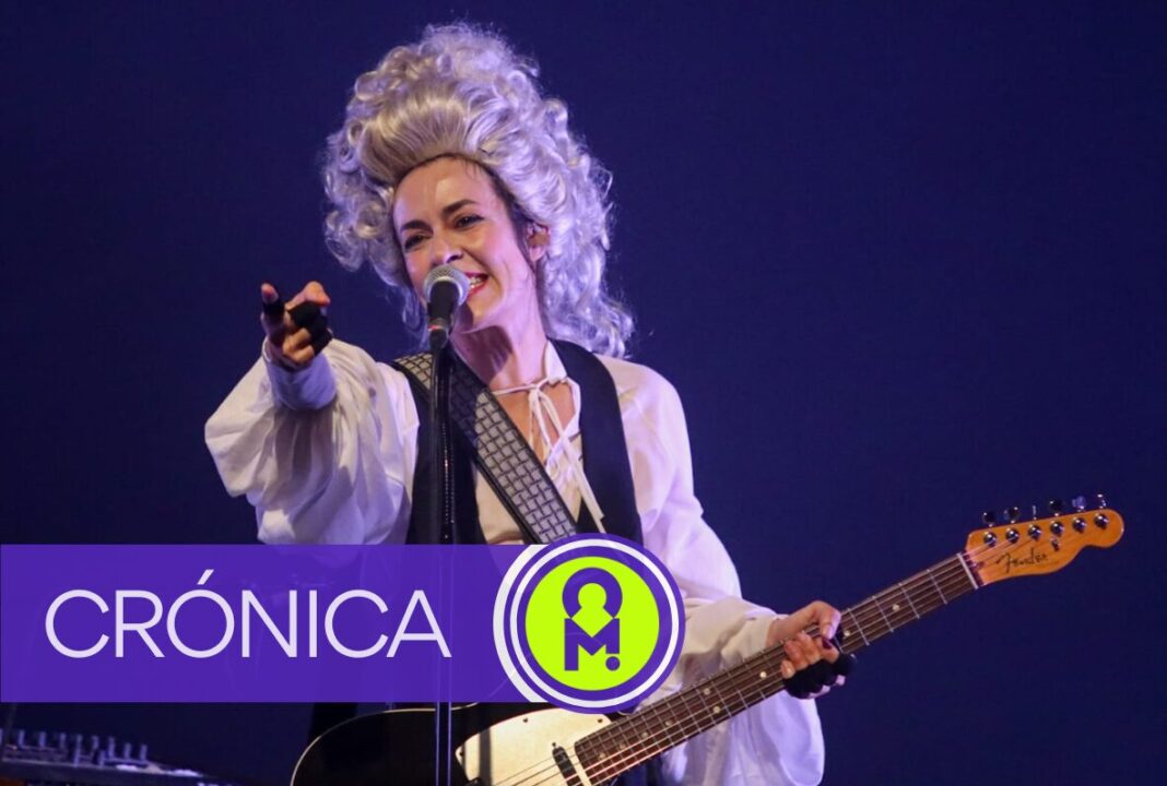 Maika Makovski & Simón Salinas en el Teatro El Sauzal. Por Álex Ro