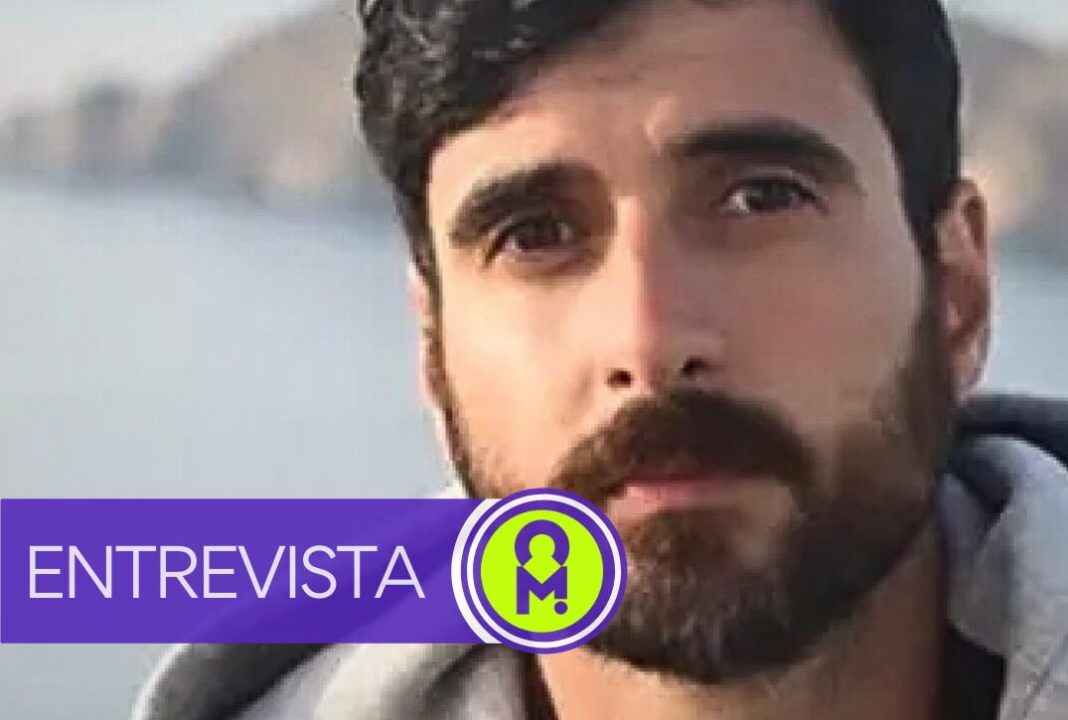 Alfonso Casas: “Nos vendieron que la IA se ocuparía de las labores básicas y nosotros de la creatividad pero al final es al revés”. Por Noé Ramón